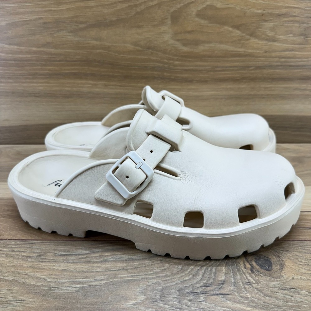 Free People Karlie Clogs Womens 9 EU 40 Sand Dune Rubber Light Weight Chunky Lug